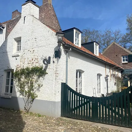 Apartment Het Molenaarshuis VIJVERBROEK